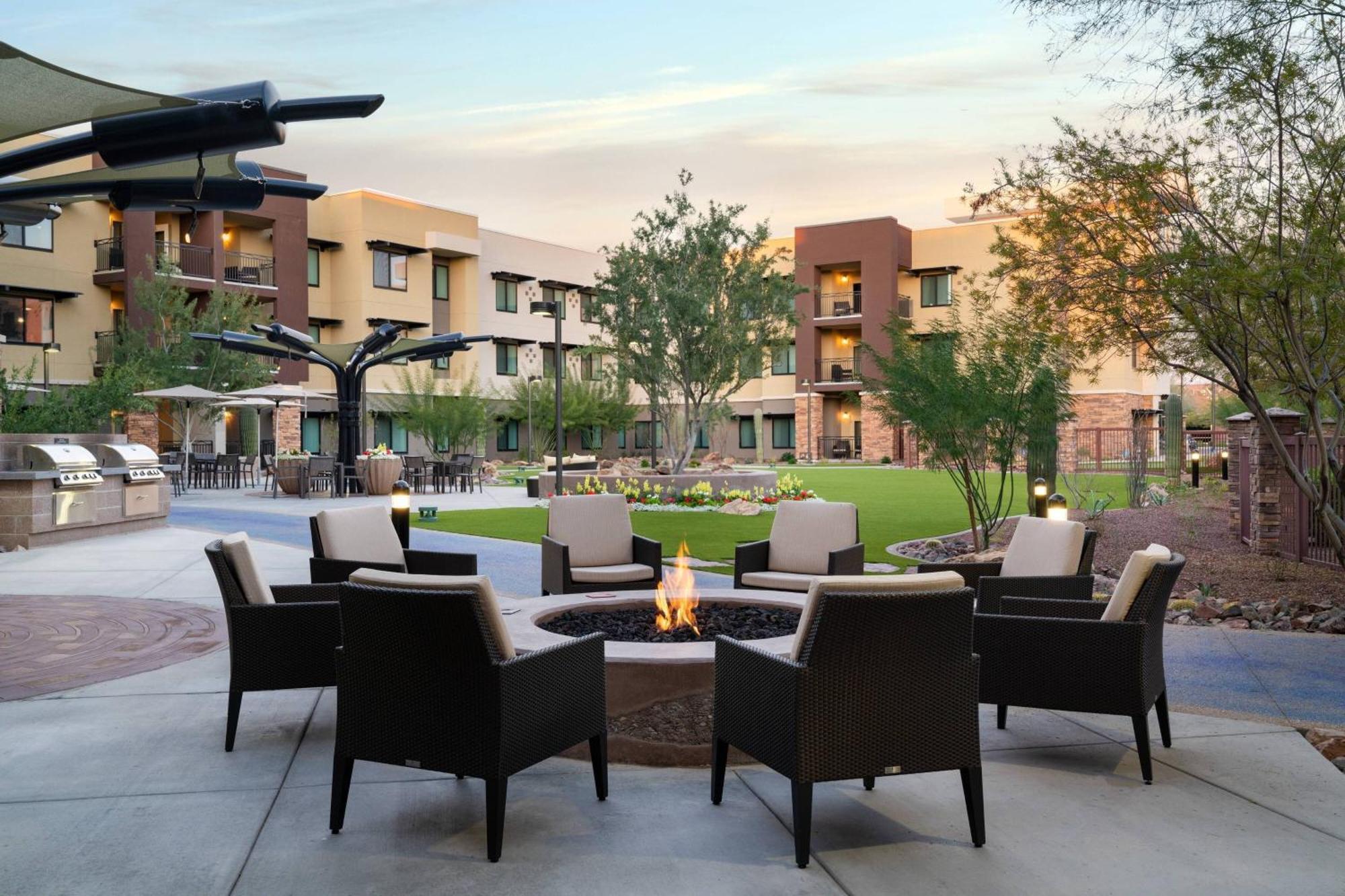 Residence Inn By Marriott Scottsdale Salt River Екстериор снимка