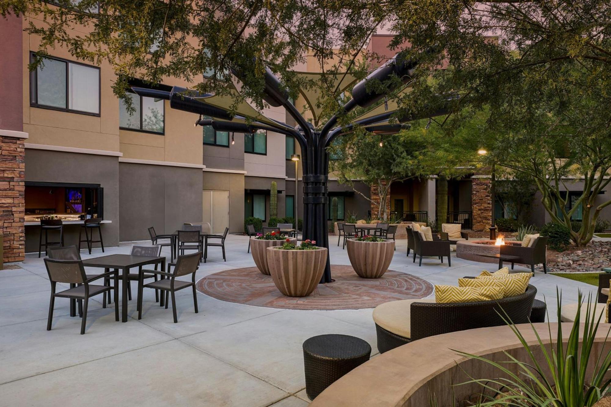 Residence Inn By Marriott Scottsdale Salt River Екстериор снимка
